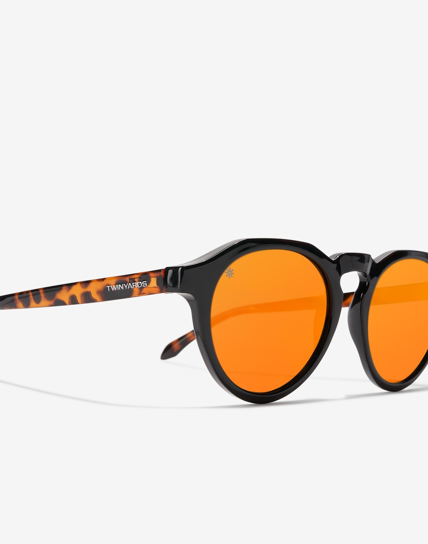PLANET SAFARI POLARIZED