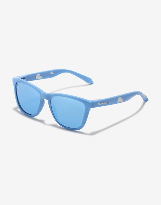 TWINYARDS x CLOUDS limited edition